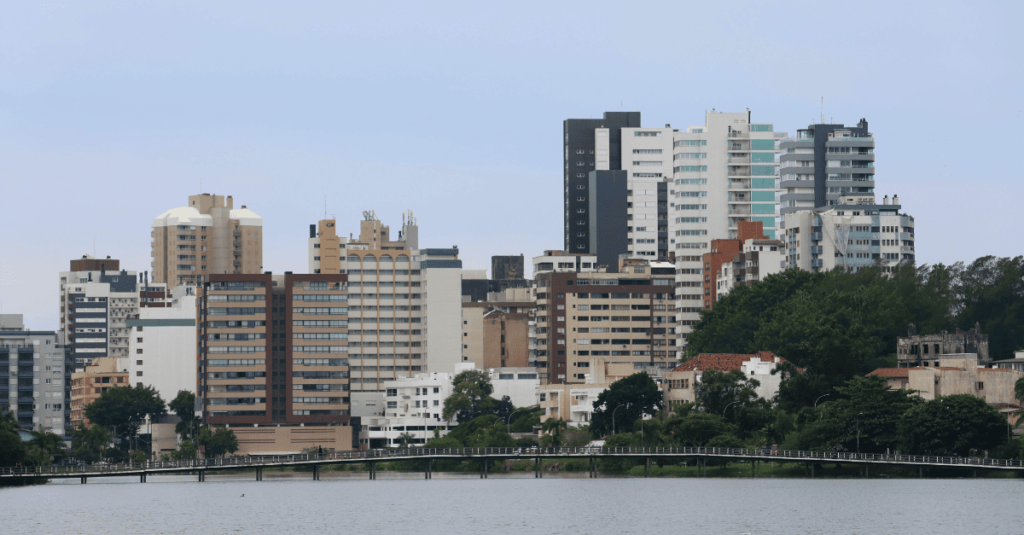 imagem da cidade do Rio Grande do Sul evidenciando o impulso regional